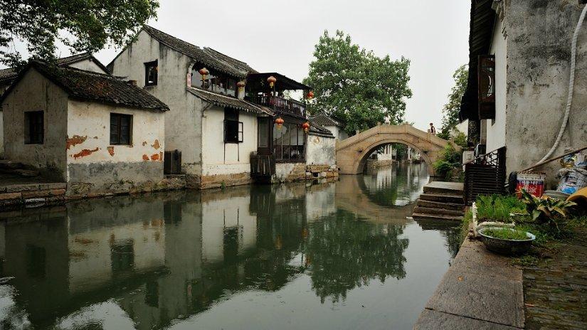 孙绍骋在自治区十一届纪委四次全会上强调 精准发力持续发力推进党的自我革命 为办好两件大事提供坚强保障 王莉霞 张延昆出席